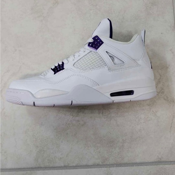 Metallic Purple Jordan 4 main image 4